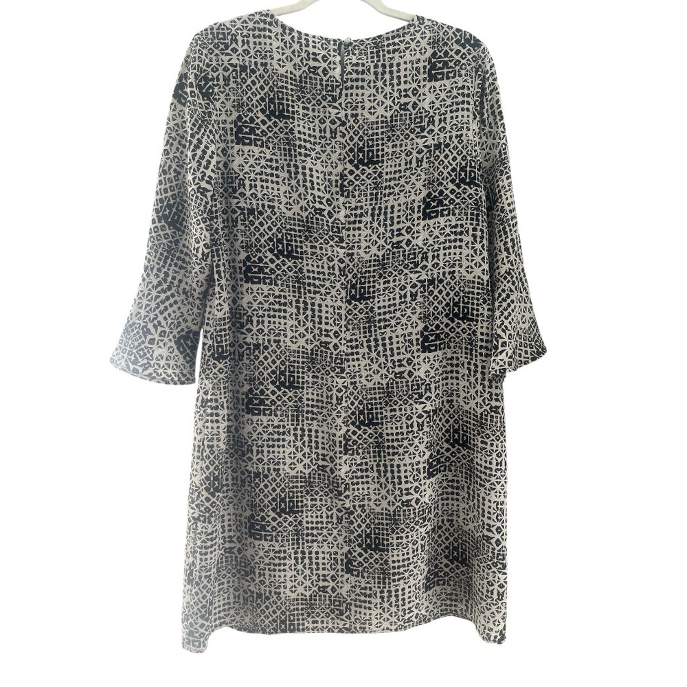 Garnet Hill 100% Silk Bell Flare Sleeve Shift Beige Black Midi Dress size 10 - Picture 4 of 9